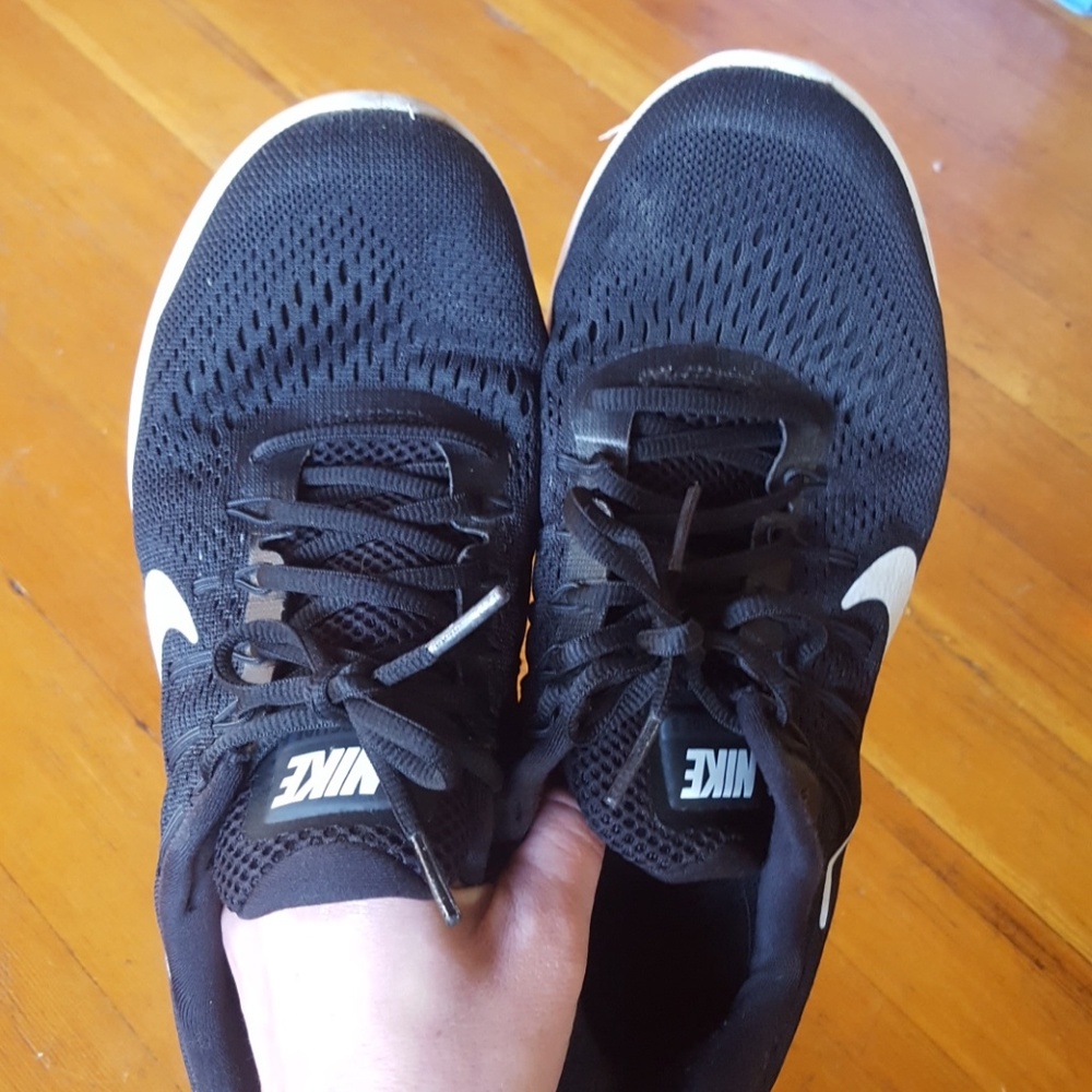 Size 9 Nike Lunarglide 8